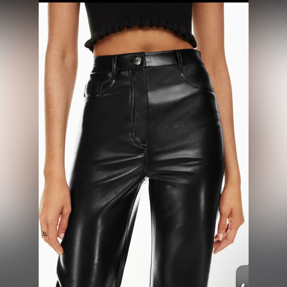 Aritzia Wilfred faux Leather Straight Leg Cropped Pants - size 4